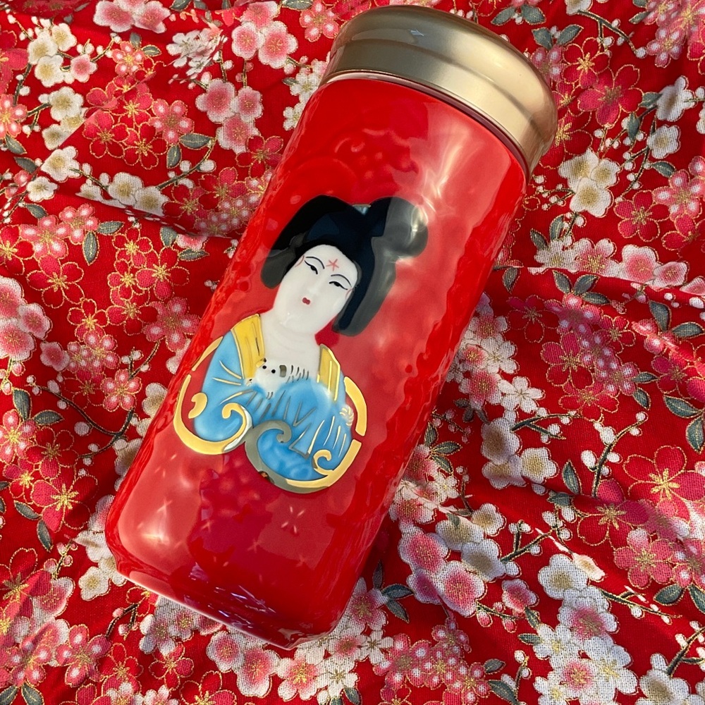 Red Decorative Tea ceramics
